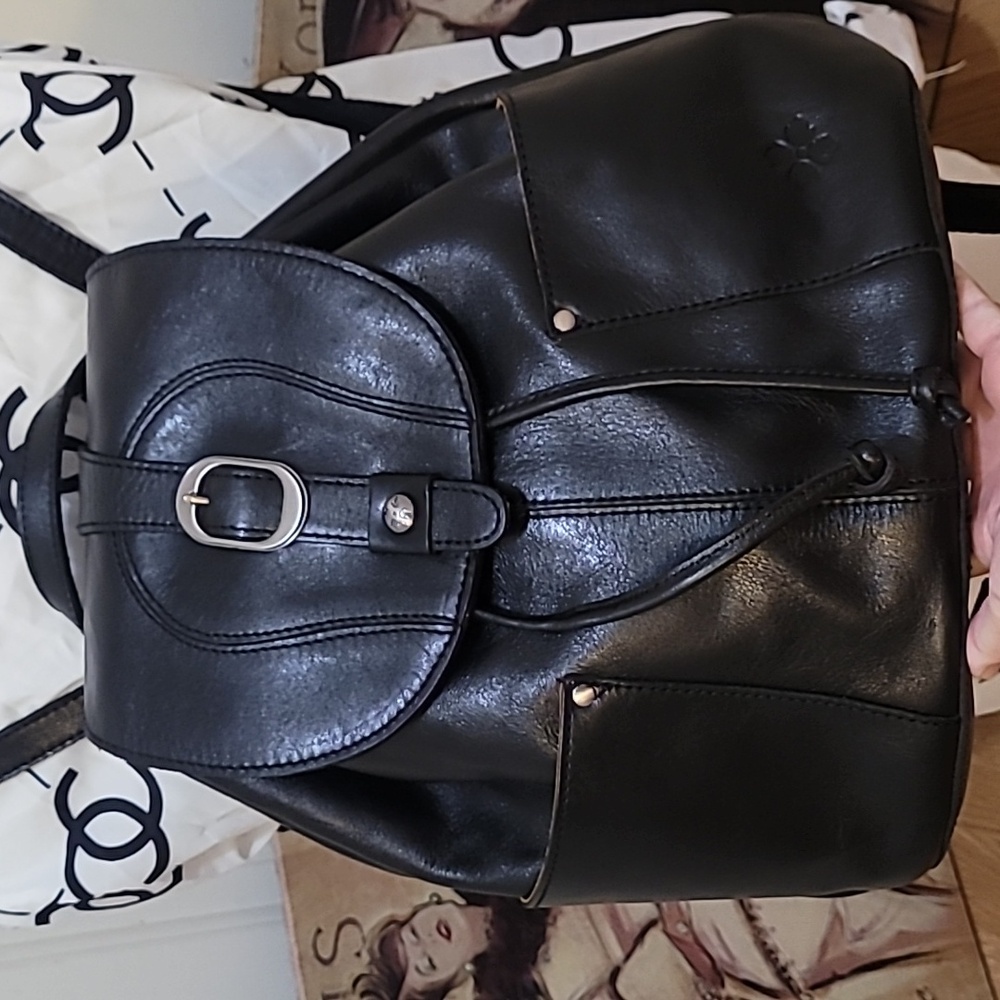 Patricia Nash Black Leather Drawstring Backpack with Front Buckle - Picture 4 of 8